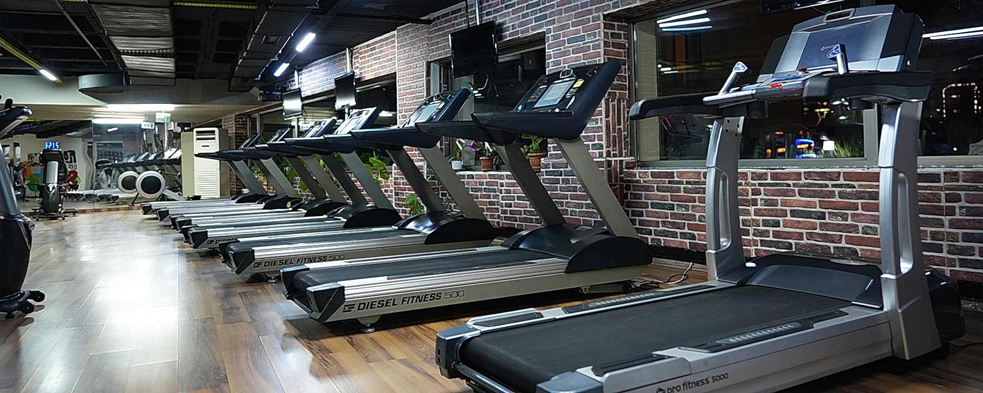 Ataşehir - Deluxia Palace